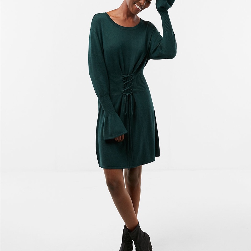 🔆•SALE• $20🔆NWT EXPRESS Sweater Dress green